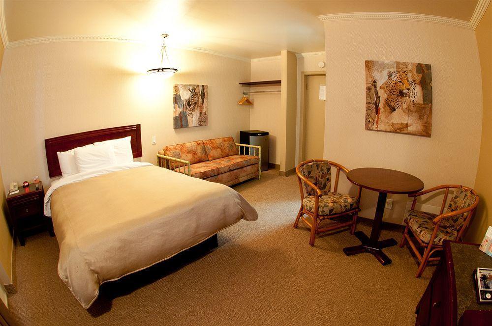 Hotel-Motel Coconut Trois-Rivières Екстериор снимка