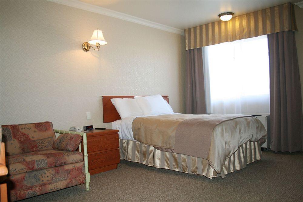 Hotel-Motel Coconut Trois-Rivières Екстериор снимка